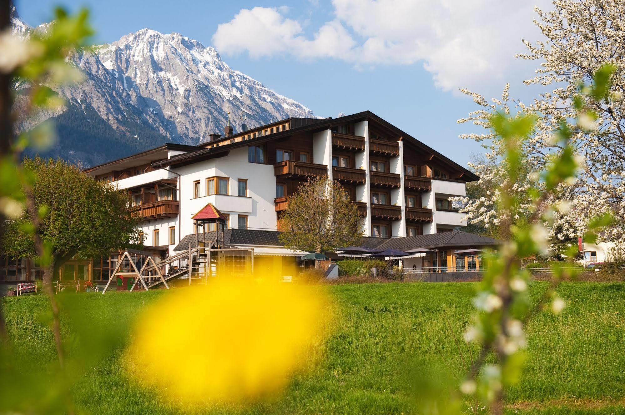 Landgasthof Bogner By Myquartier Absam Екстер'єр фото